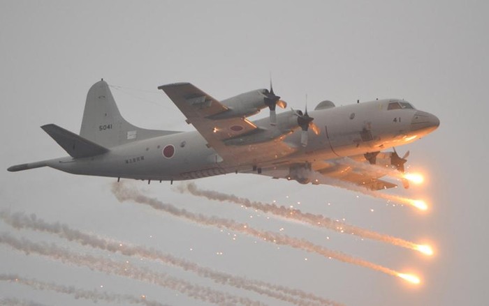 Máy bay tuần tra săn ngầm P-3C của Lực lượng Phòng vệ Biển Nhật Bản.